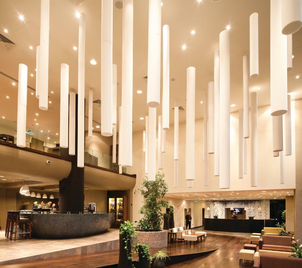 Kronwell Brasov Hotel Bagian luar foto